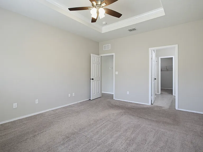 723 Trinity Star — Photo 18