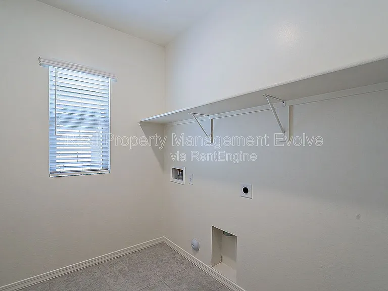 6511 W Magdalena Ln — Photo 20