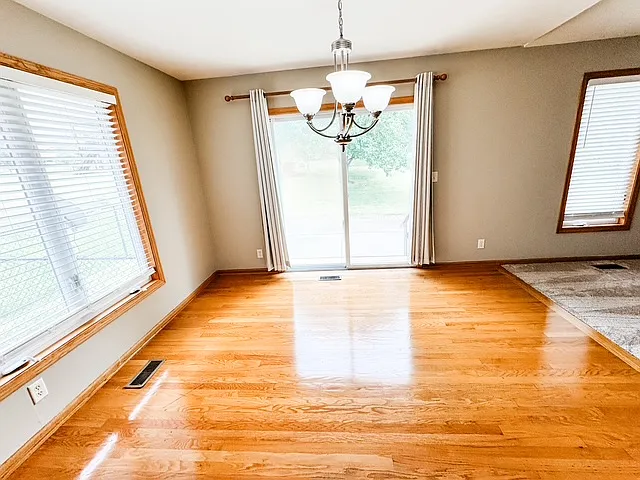 6111 Thompson Creek Blvd — Photo 4