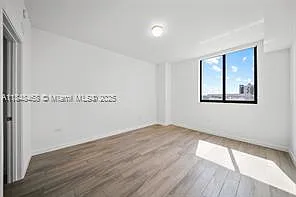 999 SW 1st Ave #2406 — Photo 20