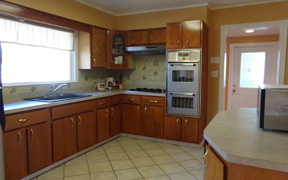 3rd image of 2721 Robbinsville Loop