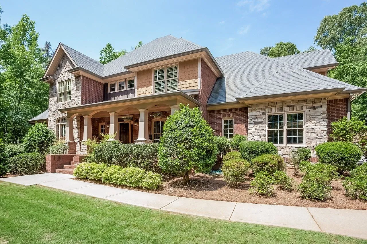 2083 Coolidge Way NW photo 1