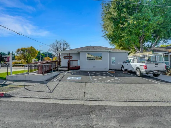 490 E L St, Benicia, CA 94510