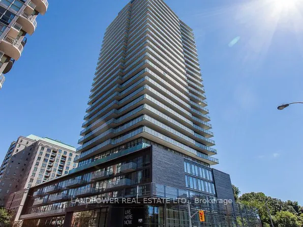 1815 Yonge St #2703, Toronto, ON M4T 2A4