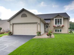 8149 Jody Ave S, Cottage Grove, MN 55016