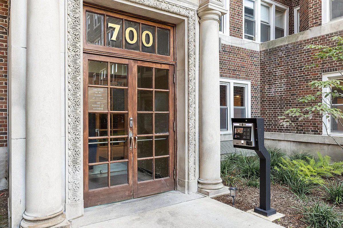 Exterior - The Abington