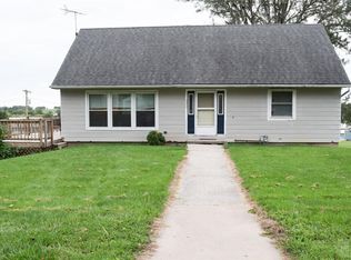 227 Linden Ct, Brooklyn, IA 52211