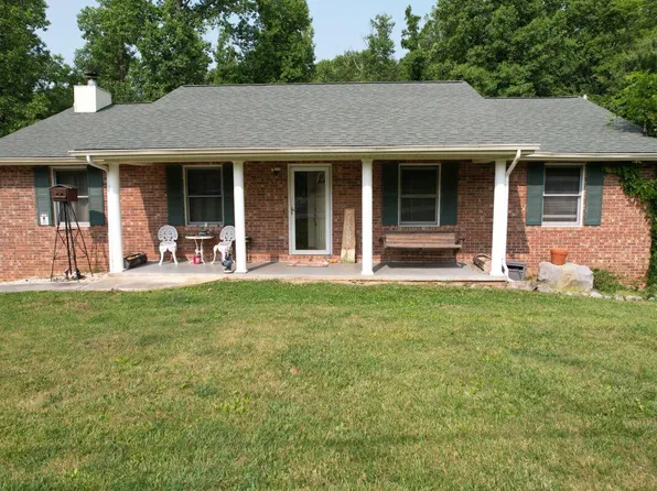 431 Landcastle Rd, Church Hill, TN 37642
