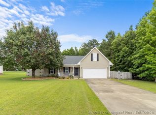 205 Kendall Ct, Raeford, NC 28376