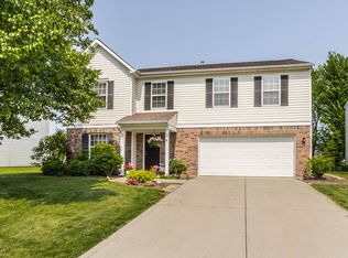6534 Hunters Rdg N, Zionsville, IN 46077