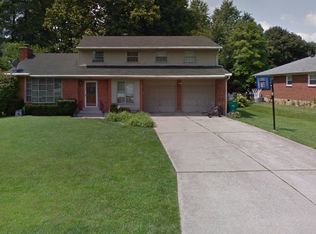 4200 Cottagehill Rd, Jeffersontown, KY 40299