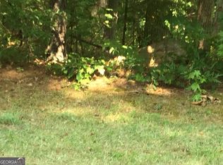 680 Ponderosa Ct, Fayetteville, GA 30214