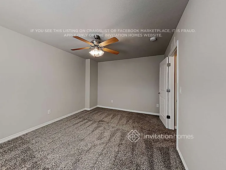 10923 Pigeon Dr — Photo 12
