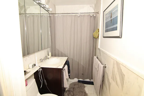 Rented by Oxford Property Group | media 9