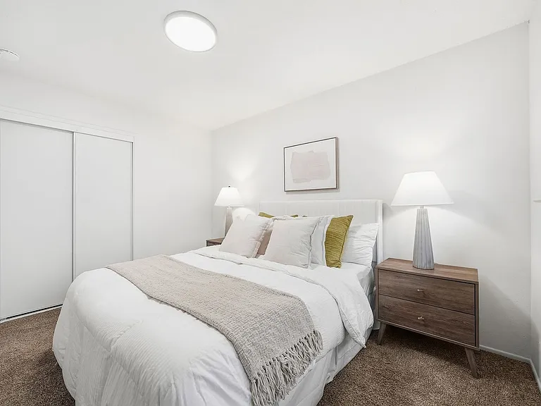 3967 Bismarck Dr — Photo 6