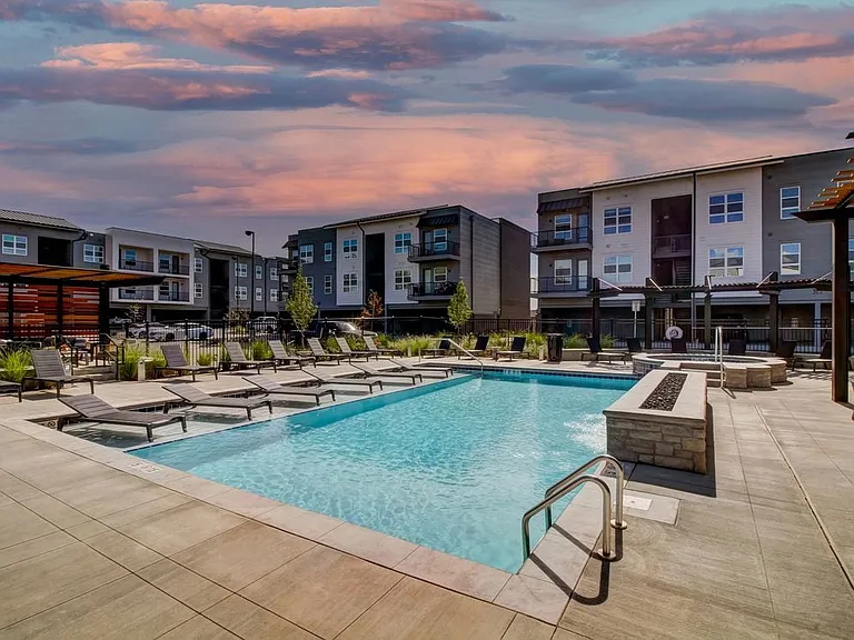 Avalon Flatirons