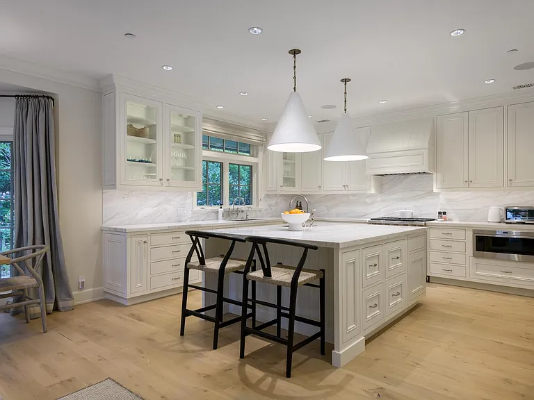 2148 Piedras Dr — Photo 15