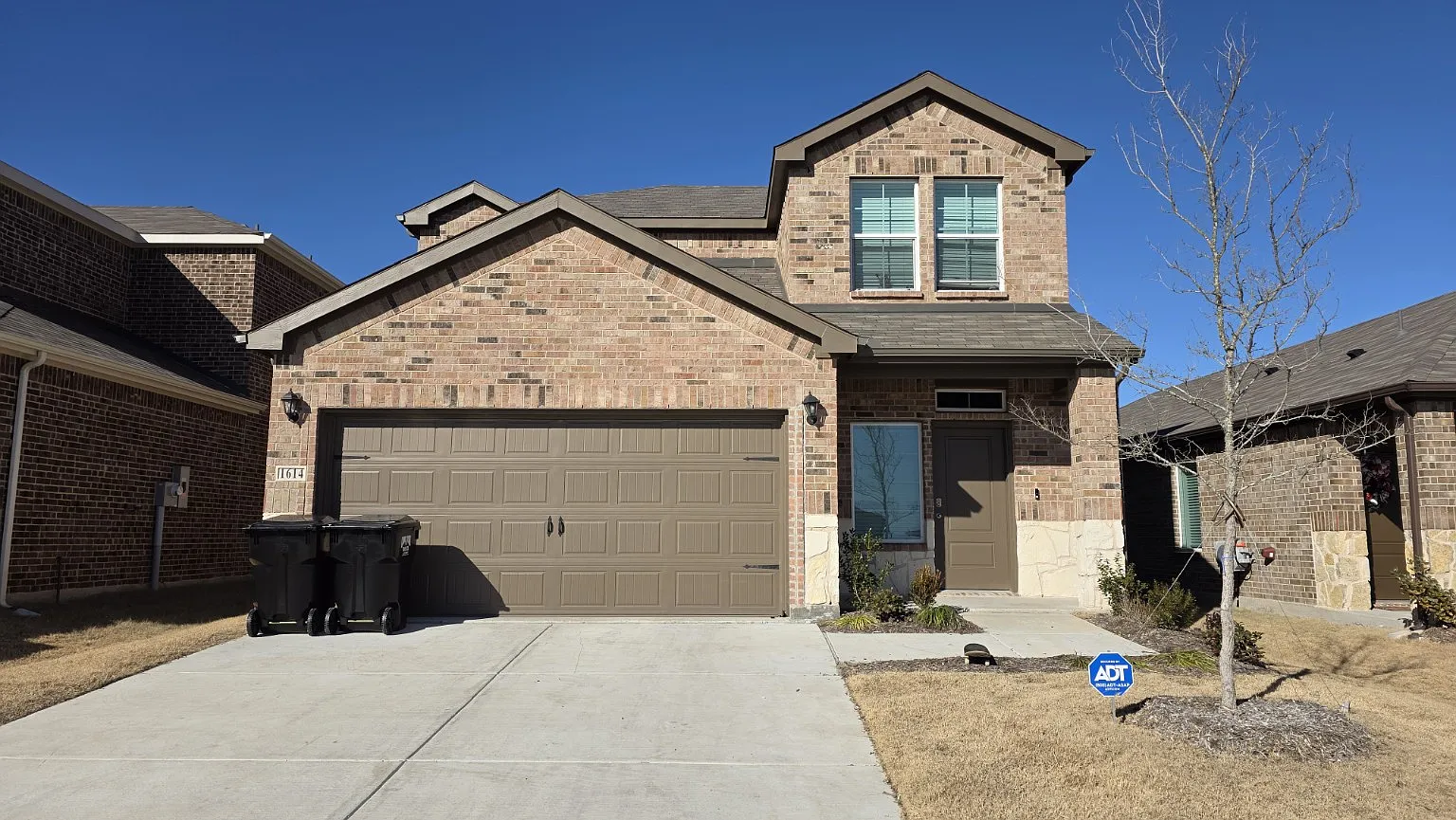 1614 Potomac Ln — Photo 1
