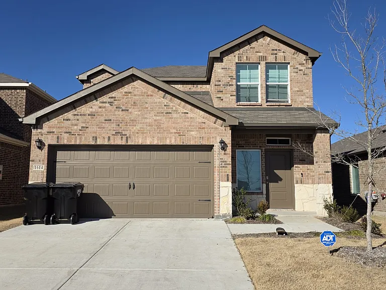 1614 Potomac Ln — Photo 1