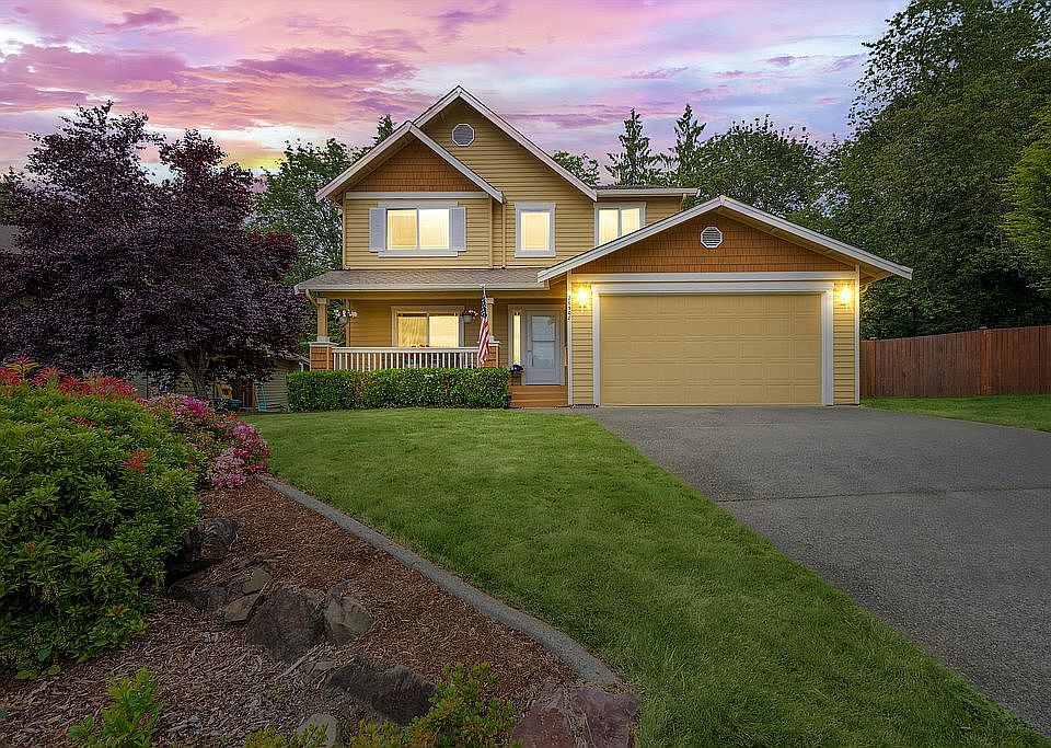 2nd image of 26508 NE Kennedy Dr