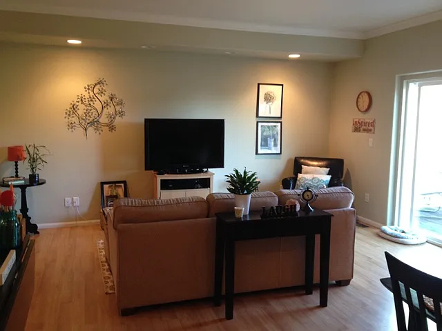 2 bed, 1150 sqft, $2,400 — Photo 3