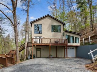 566 Zenith Trl, Ellijay, GA 30540