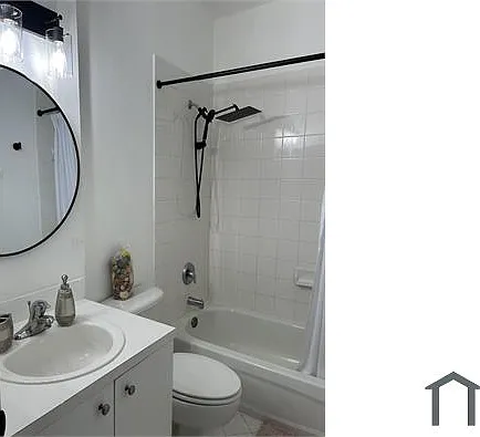 3 bed, 1169 sqft, $2,300 — Photo 2