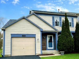 1833 Barnhill Dr, Mundelein, IL
