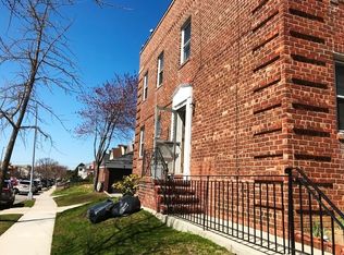58-55 202nd St #1, Oakland Gardens, NY 11364