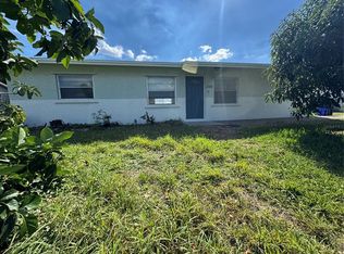 1748 SE Monroe St, Stuart, FL 34997