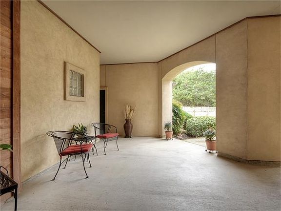 5th image of 300 San Gabriel Village Blvd APT 911