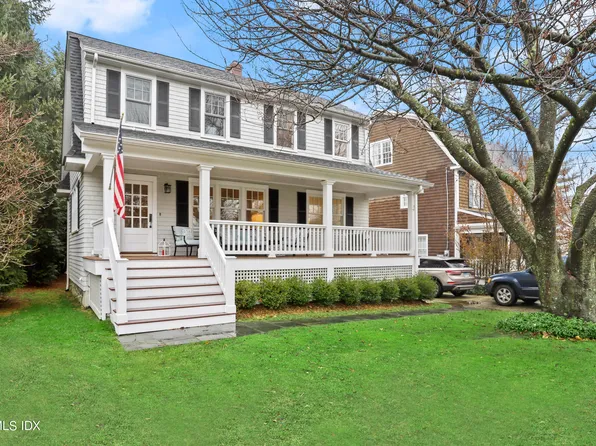 74 Benjamin St, Old Greenwich, CT 06870