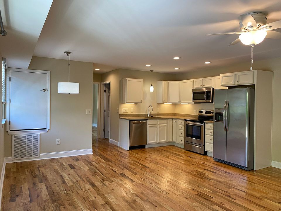 1st image of 106 S Anderson St #B301