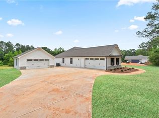 2470 Cross Plains Hulett Rd, Carrollton, GA 30116