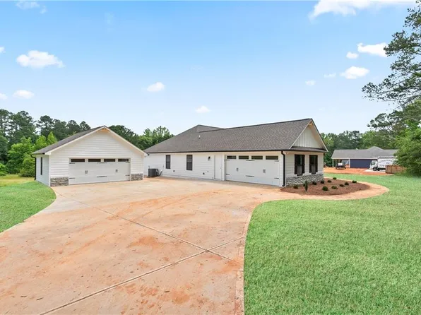 2470 Cross Plains Hulett Rd, Carrollton, GA 30116