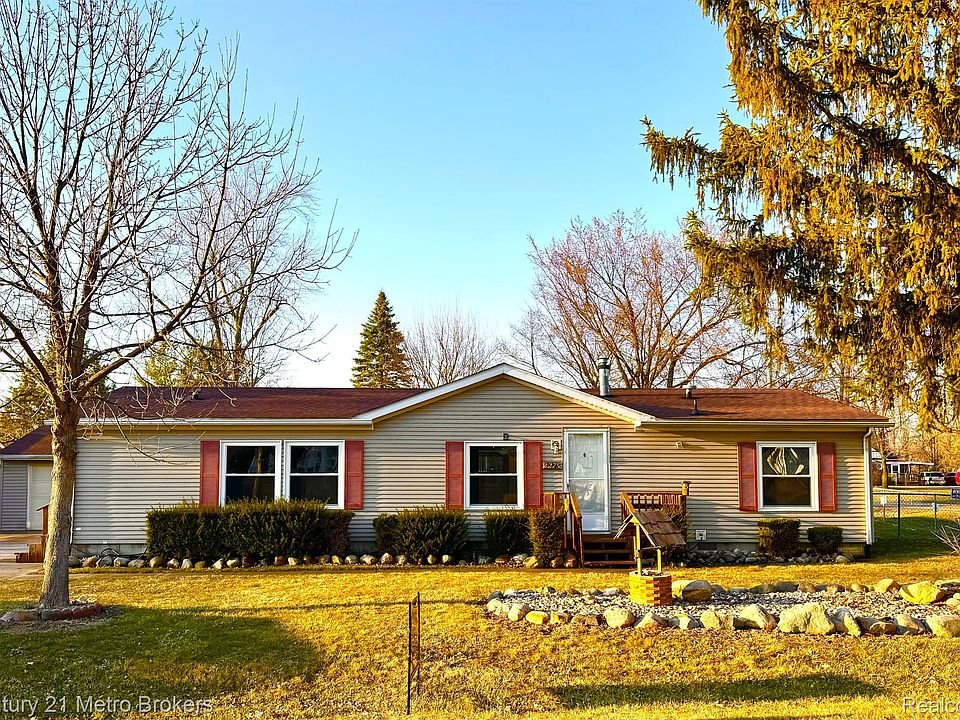 1st image of 2275 Bradford Dr
