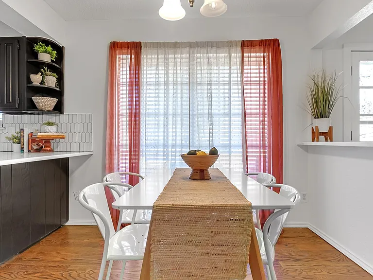 Breakfast Table
