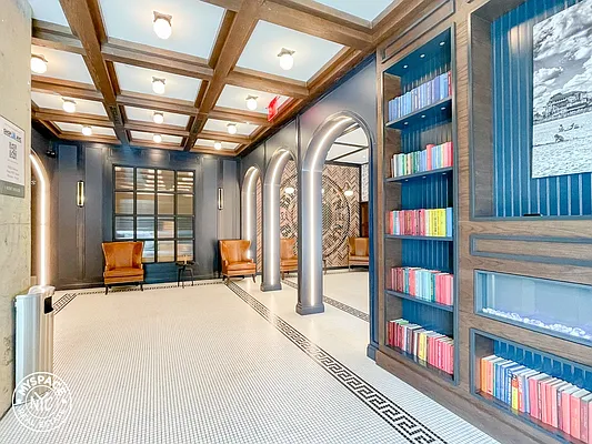 Rented by MySpaceNYC | media 28