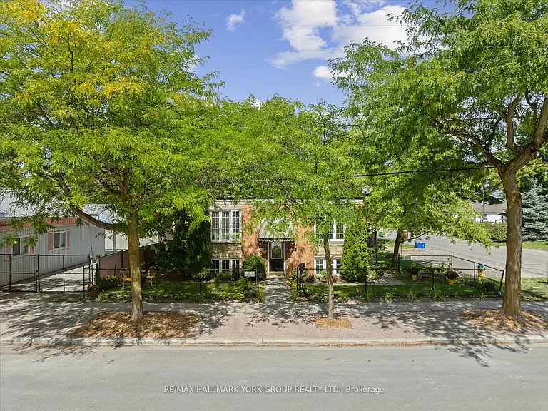 948 Lake Dr E #101 — Photo 6