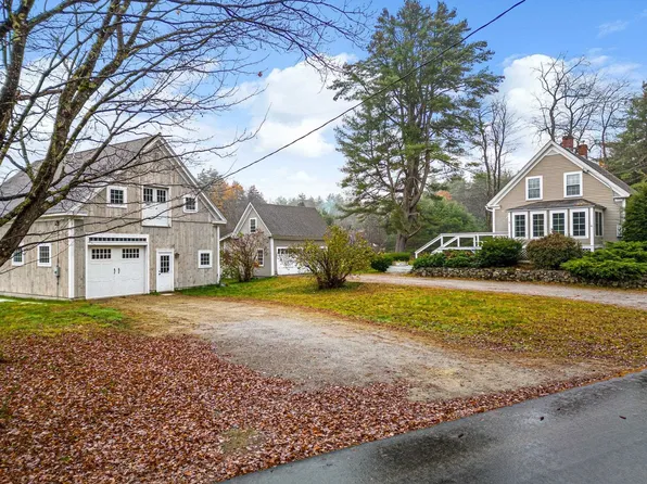 6 S Elmwood Road, Hancock, NH 03449