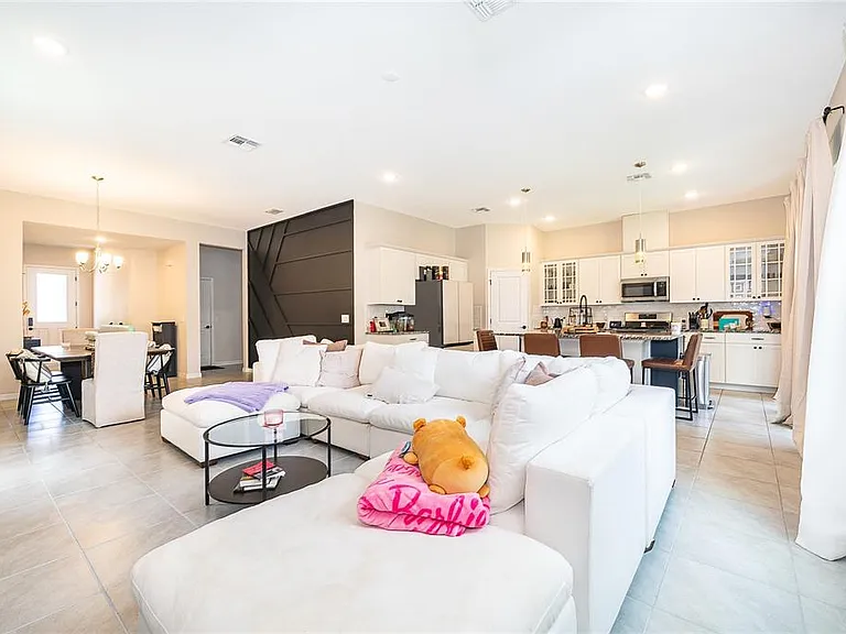 2229 Emerald Springs Dr — Photo 16