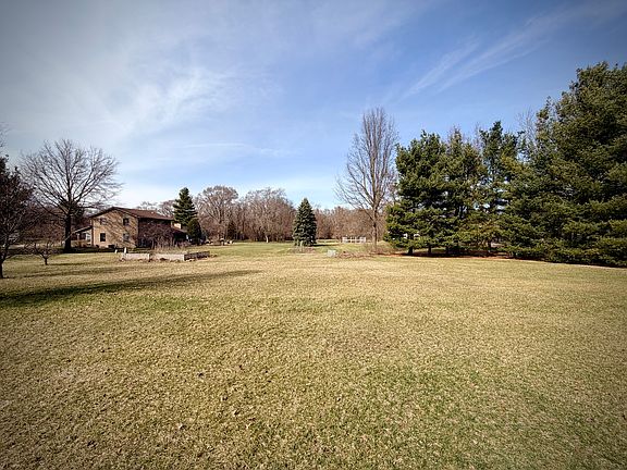 4th image of 120 W Grandin Rd