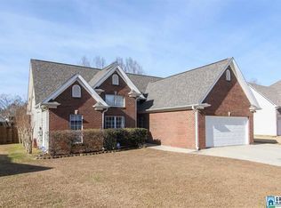 8218 Wynwood Dr, Helena, AL 35080