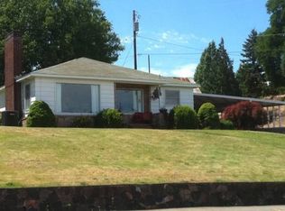2104 E 10th St, The Dalles, OR 97058