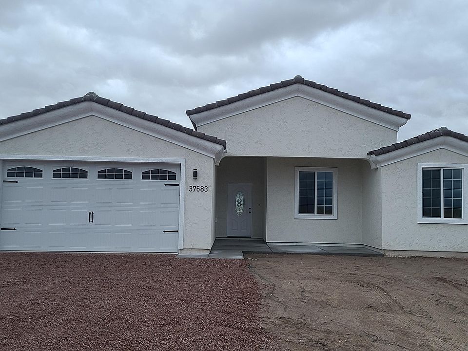 1st image of 37683 W GARFIELD Street