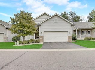 1114 Beaver Creek Pkwy, Maplewood, MN 55119