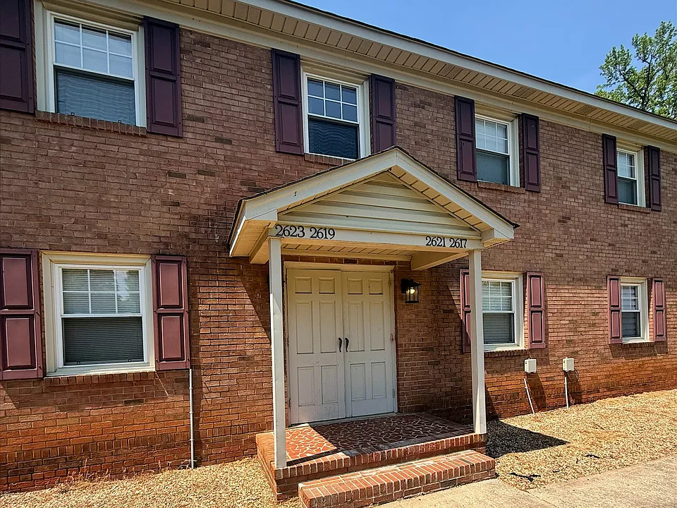 2623 Vail Ave #1