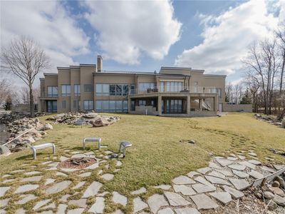 200 Edgewater Dr, Noblesville, IN, 46062