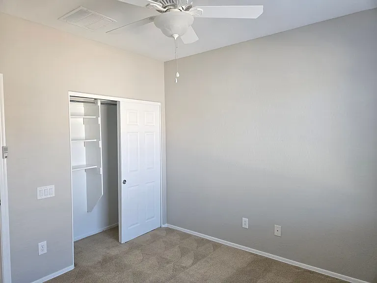 6868 Sky Pointe Dr #2076 — Photo 29