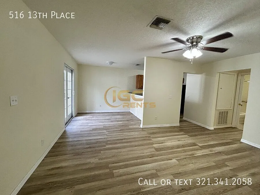 Building Photo - 516 13th Pl